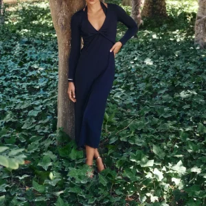 VESTIDO ESCOTE TIRAS